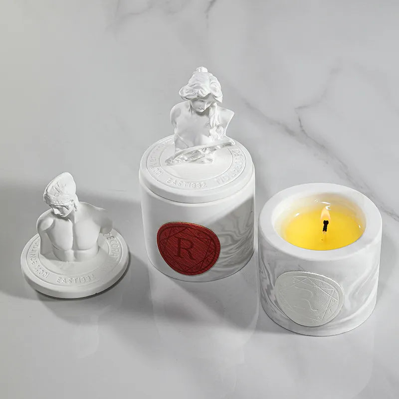 European Retro Sculpture Essential Oil Candle Bedroom Soothe Nerves Scented Candles Wedding Decoration Fragrance Candle Souvenir